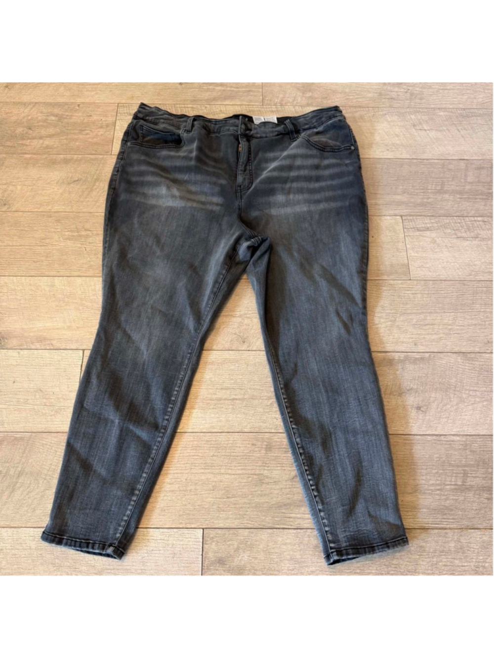 Women's Terra & Sky Skinny Jeans in Gray Size 22W Petite